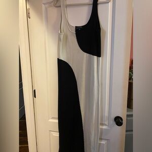 ELOQUII - black and white abstract knit midi dress